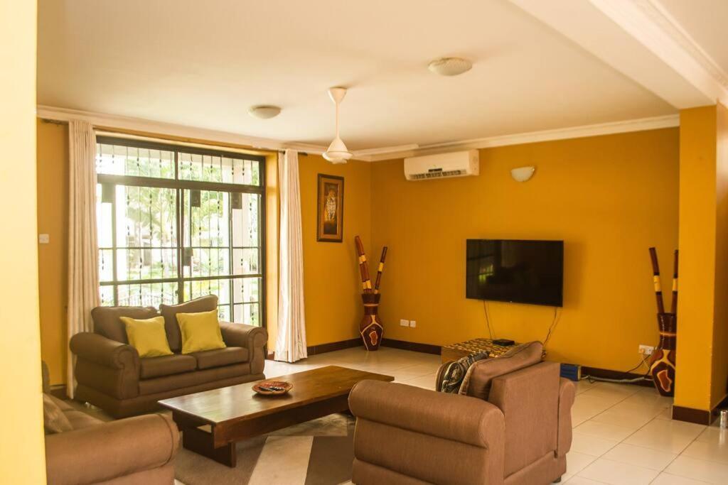 Len Apartments Dar es Salaam Exterior photo
