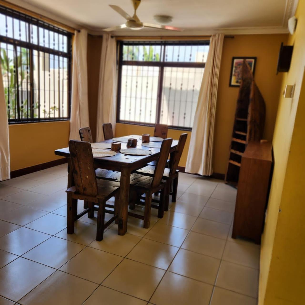 Len Apartments Dar es Salaam Exterior photo